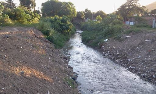 Foto do Canal Abel antes da obra