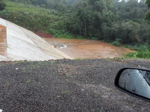 Bacia de detenção em Rondinha